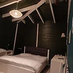 Kastria Hotel