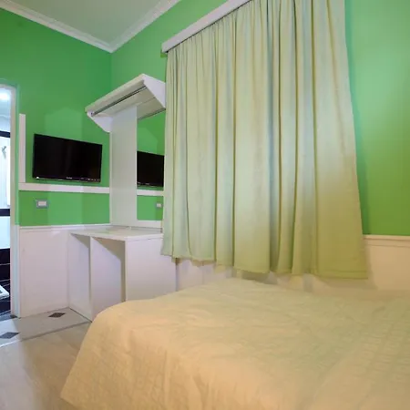 Kastria Hotell 4*