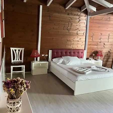 Kastria 4* Tirana
