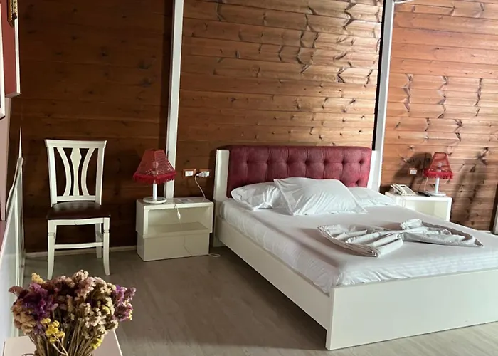 Kastria 4* Tirana